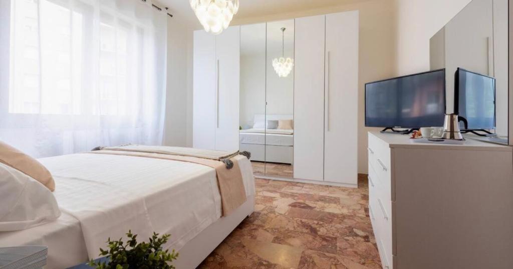 Como Diamond Apartment Lipomo Kültér fotó